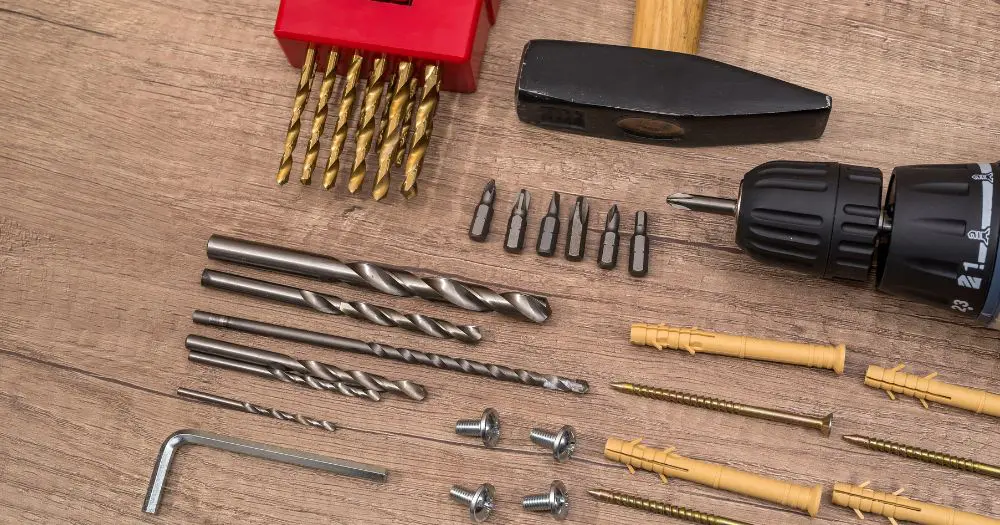 Impact-Driver-Bit-Sets-Essential-Options-For-Every-Toolkit-1 Impact driver bit set with common bits for DIY projects