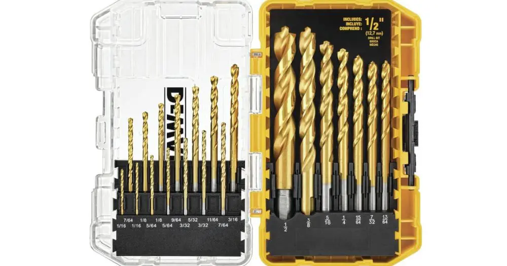 How-To-Drill-A-Straight-Hole-Without-A-Drill-Press-1 How To Drill A Straight Hole Without A Drill Press