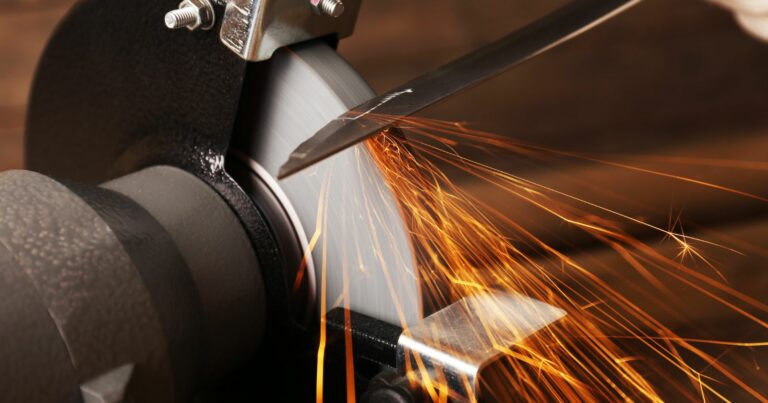 The 5 Best Grinders For Sharpening Lathe Tools In 2024