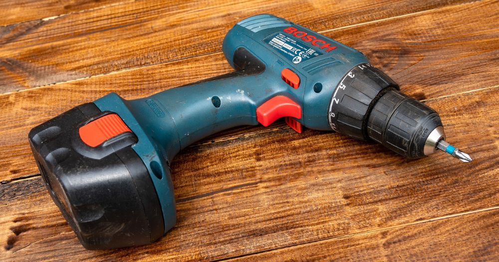 Mastering The Basics: How To Hold An Impact Driver
